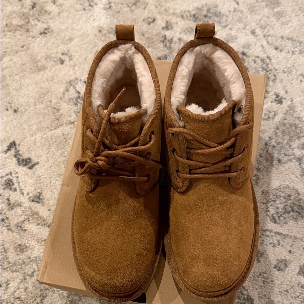 UGG Chestnut Ankle Boots Neumel women’s - Picture 2 of 8